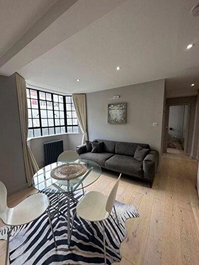 1 Bedroom Flat To Rent In Chelsea Cloisters, Sloane Avenue, SW3