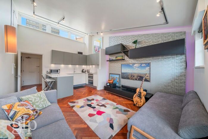 1 Bedroom Flat To Rent In Salvo House, Peter Street, London, Greater London, W1F