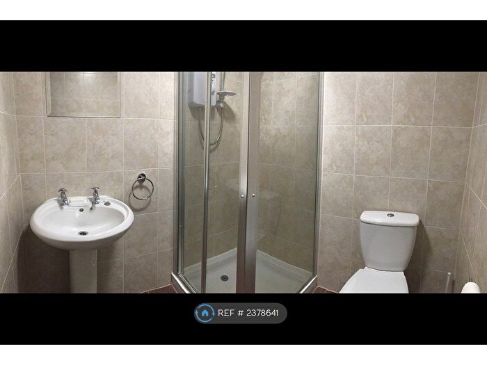 6 Bedroom End Of Terrace House To Rent In Agar Road, Truro, TR1