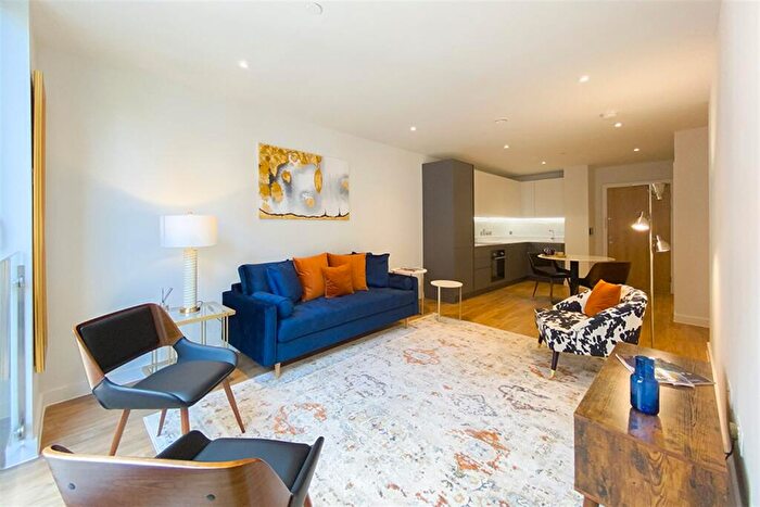 1 Bedroom Apartment To Rent In Mount Yard, Old Mount Street, M4