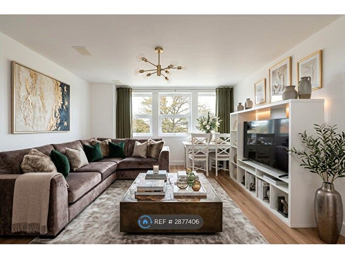 1 Bedroom Flat To Rent In Raebarn House, Waterlooville, PO7