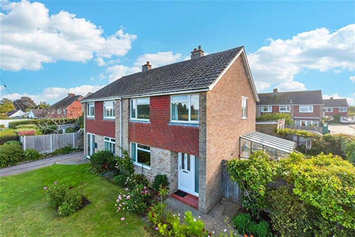 3 Bedroom Semi-Detached House For Sale In Mercer Way, Chart Sutton, Maidstone, Kent, ME17