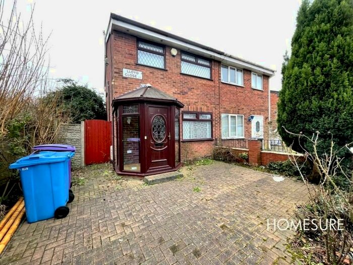 3 Bedroom Semi-Detached House To Rent In Lloyd Close, L6