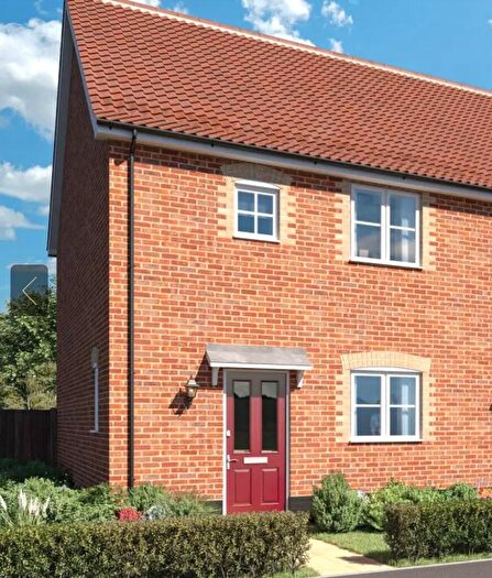 2 Bedroom Terraced House For Sale In London Road, Beccles, Suffolk, NR34