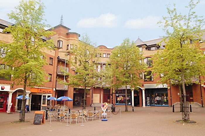 Garage / Parking To Rent In Gated Parking Space, Gloucester Green, OX1