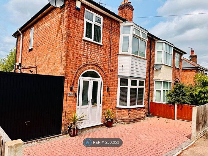 3 Bedroom Semi-Detached House To Rent In Westcotes Drive, Leicester, LE3