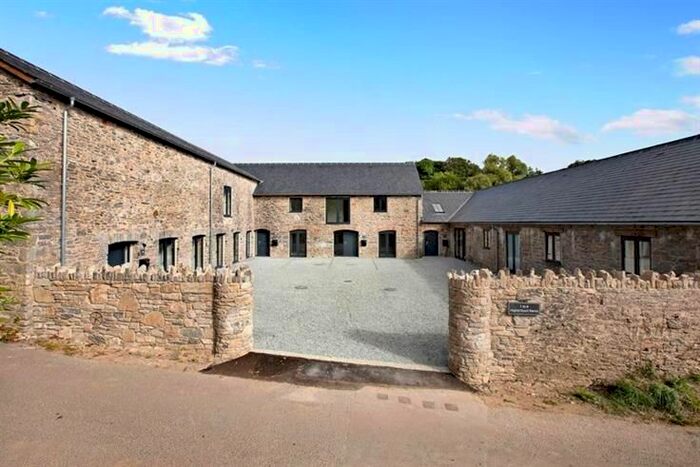4 Bedroom Barn Conversion For Sale In Littlehempston, Totnes, TQ9