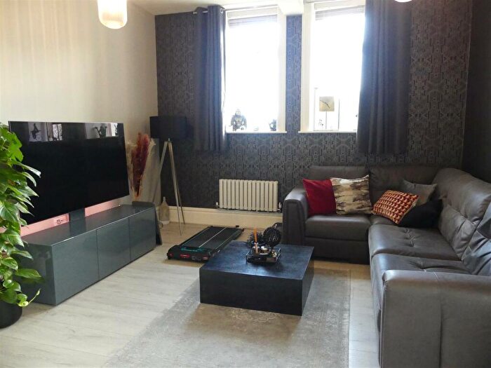 2 Bedroom Apartment To Rent In Melbeck Close, Menston, LS29