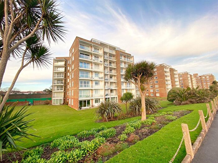 3 Bedroom Flat To Rent In St. Kitts, West Parade, Bexhill-On-Sea, TN39
