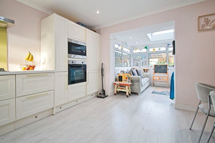 3 Bedroom Semi-Detached House For Sale In Ton Glas, Bridgend, CF31