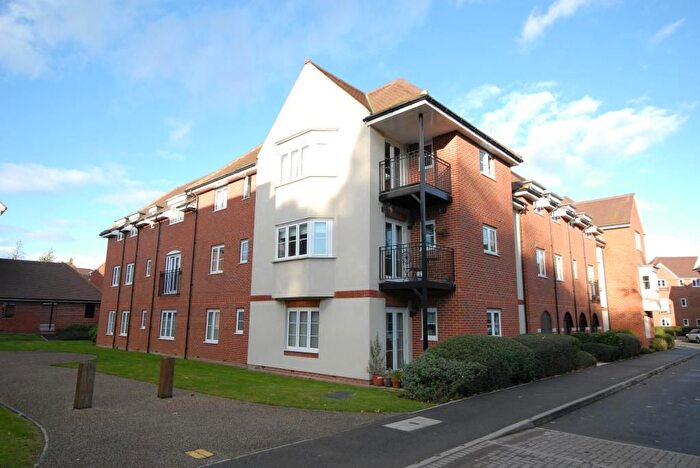 2 Bedroom Flat To Rent In Abingdon, Oxfordshire, OX14