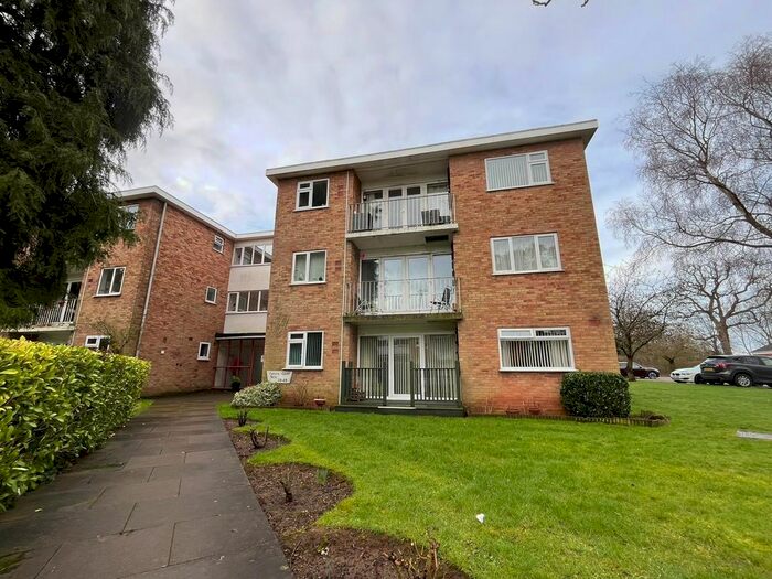 2 Bedroom Flat To Rent In Christie Court, Halifax Close, Coventry, CV5