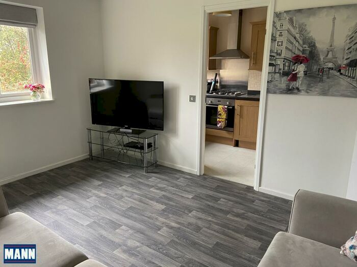 1 Bedroom Flat To Rent In Louvain Road, Greenhithe, DA9