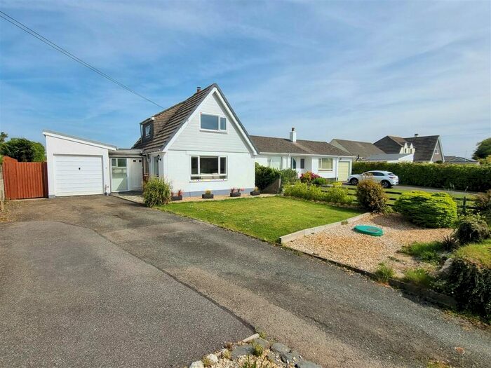 3 Bedroom Bungalow For Sale In Tregaller Lane, Launceston, PL15