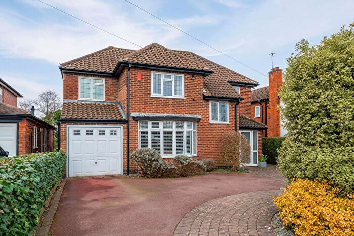 4 Bedroom Detached House For Sale In Musters Road, West Bridgford, NG2