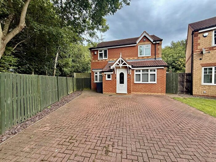 4 Bedroom Detached House For Sale In Aldgrove Way, Darlington, DL3
