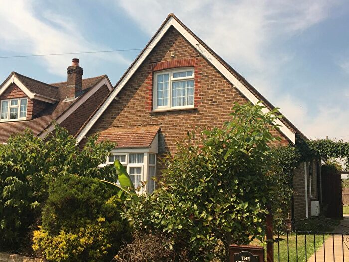 2 Bedroom Bungalow To Rent In Woodgate, PO20