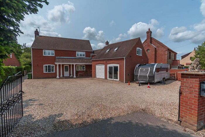 3 Bedroom Detached House For Sale In Reepham Road, Briston, NR24