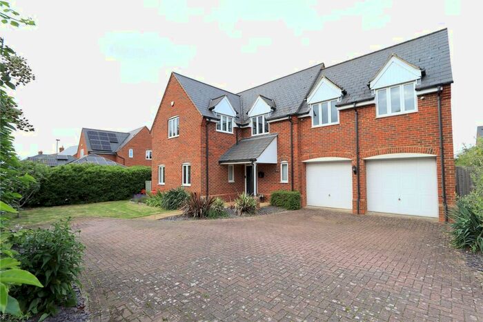 5 Bedroom Detached House For Sale In Cranfield Road, Astwood, Newport Pagnell, MK16