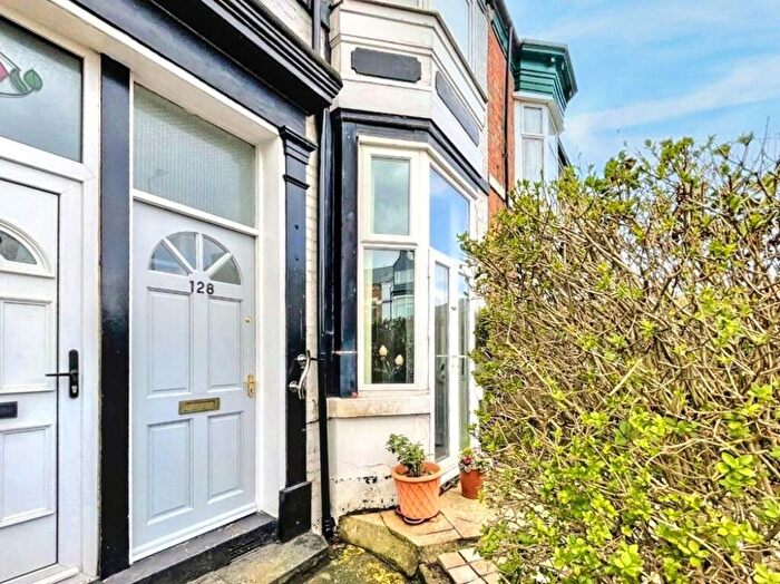 1 Bedroom Flat To Rent In Beach Road, South Shields, Tyne And Wear, NE33