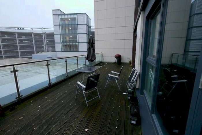 2 Bedroom Flat To Rent In The Boulevard, Hunslet, Leeds, LS10