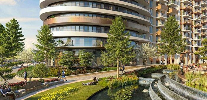 1 Bedroom Flat To Rent In Cascade Way, London, W12