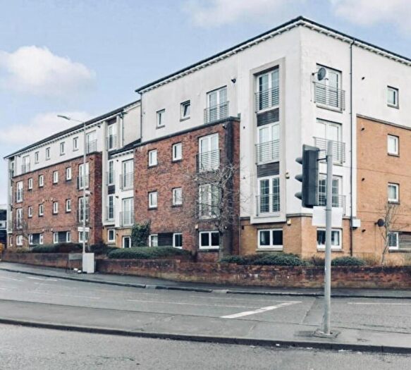 2 Bedroom Flat To Rent In / At Edinburgh Road, G33