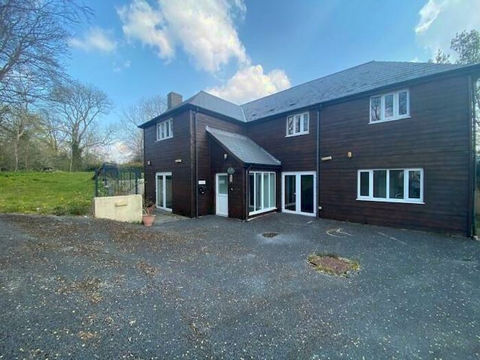 6 Bedroom House To Rent In Lancaster Gardens, Plymouth, PL5