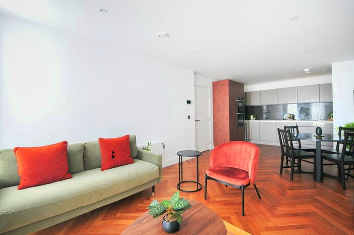 2 Bedroom Flat For Sale In Owen Street, Manchester, M15