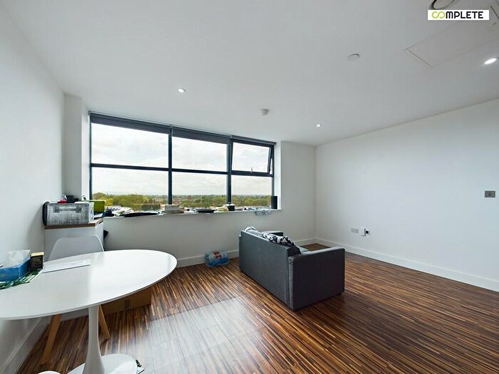 1 Bedroom Apartment For Sale In Westpoint, Old Trafford, M16