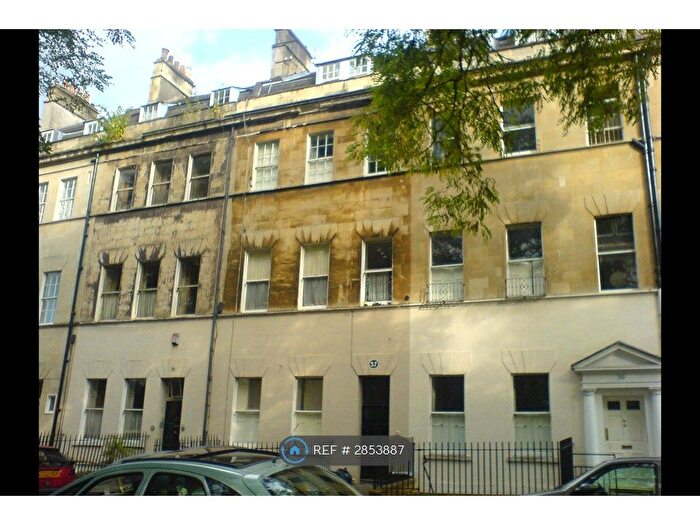 3 Bedroom Flat To Rent In Grosvenor Place, Bath, BA1