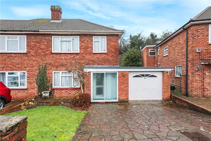 3 Bedroom House For Sale In Maxwell Gardens, South Orpington, Kent, BR6