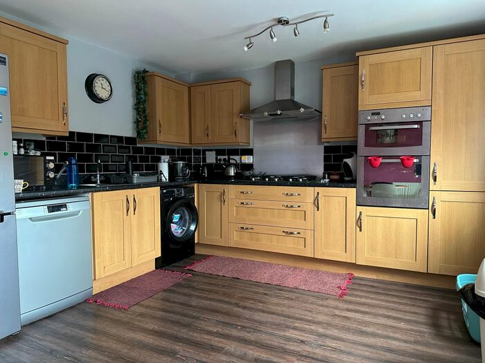 4 Bedroom Terraced House To Rent In Collett Road, Norton Fitzwarren, Taunton, TA2