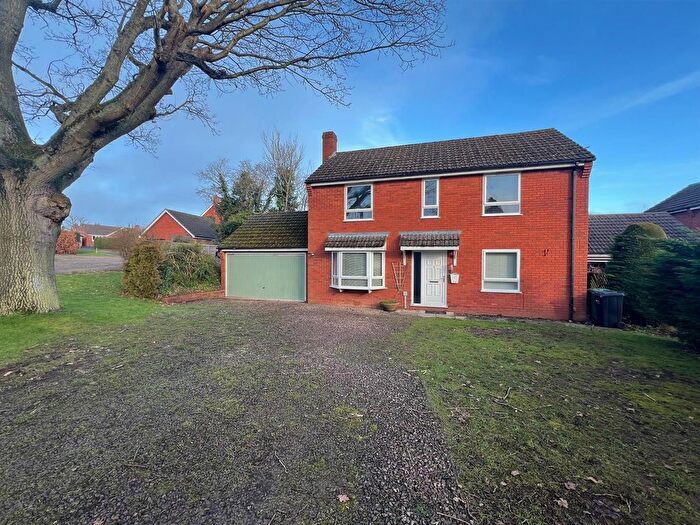 4 Bedroom Detached House For Sale In Oaklands, Cradley, Malvern, WR13