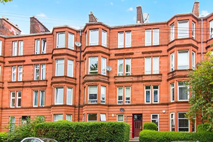 2 Bedroom Flat For Sale In Onslow Drive, Glasgow, G31