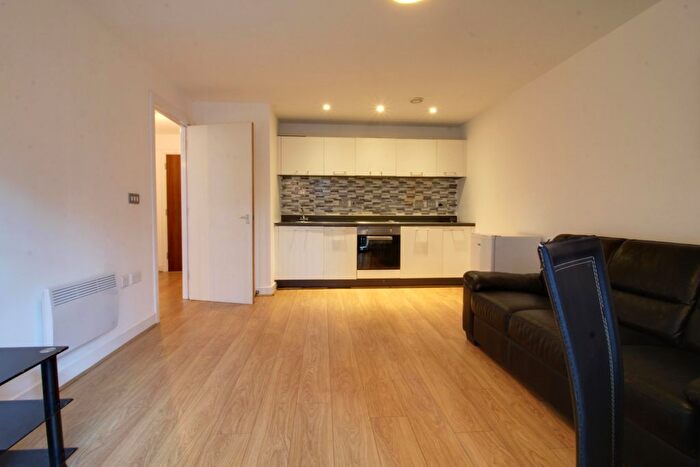 1 Bedroom Flat To Rent In Water Street Court, Water Street, St Pauls Square, Birmingham, B3
