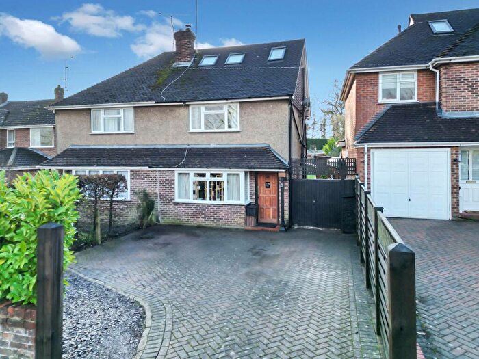 3 Bedroom Semi Detached House For Sale In Redhatch Drive, Earley, RG6