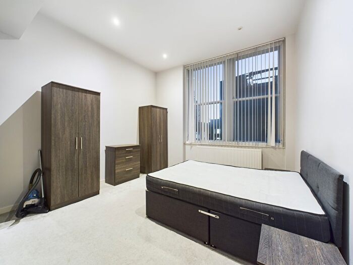 2 Bedroom Flat To Rent In Edmund Street, City Centre, Liverpool, L3