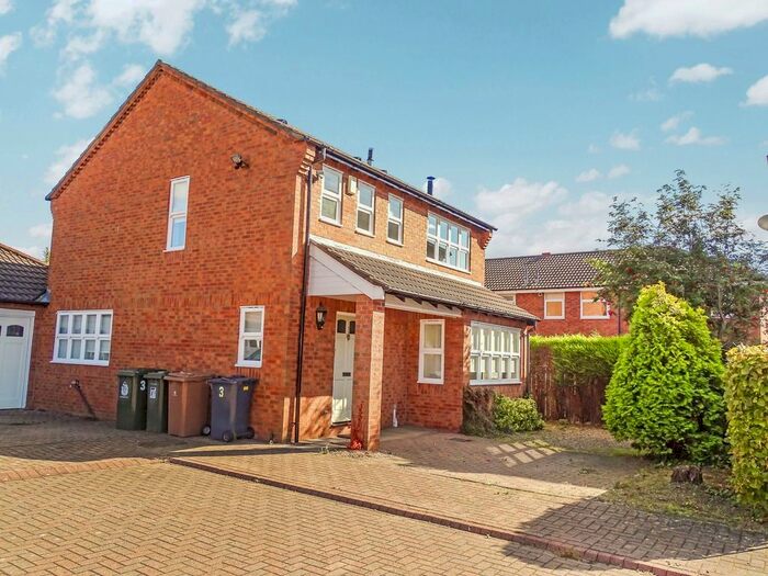 3 Bedroom Detached House To Rent In Hunter's Lodge, Wallsend, NE28