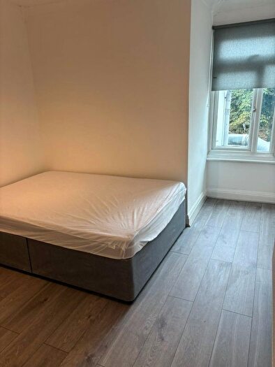 1 Bedroom Flat To Rent In Watford, Herts, WD18