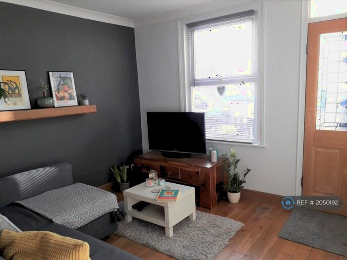 3 Bedroom Terraced House To Rent In John Street, London, EN1
