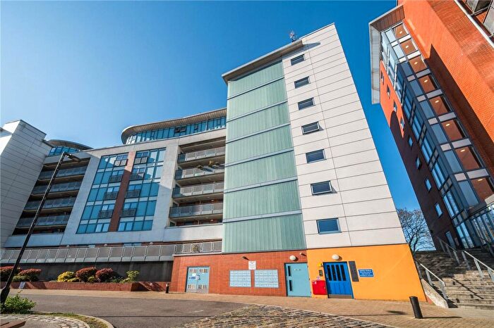 1 Bedroom Apartment To Rent In Meath Crescent, London, E2