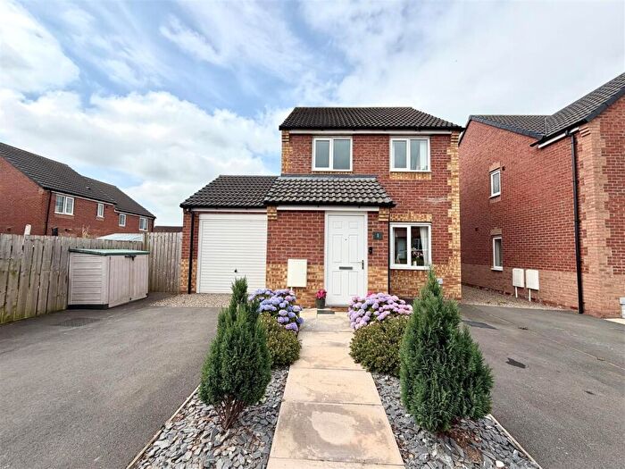 3 Bedroom Detached House For Sale In Keenan Road, Carlisle, CA1