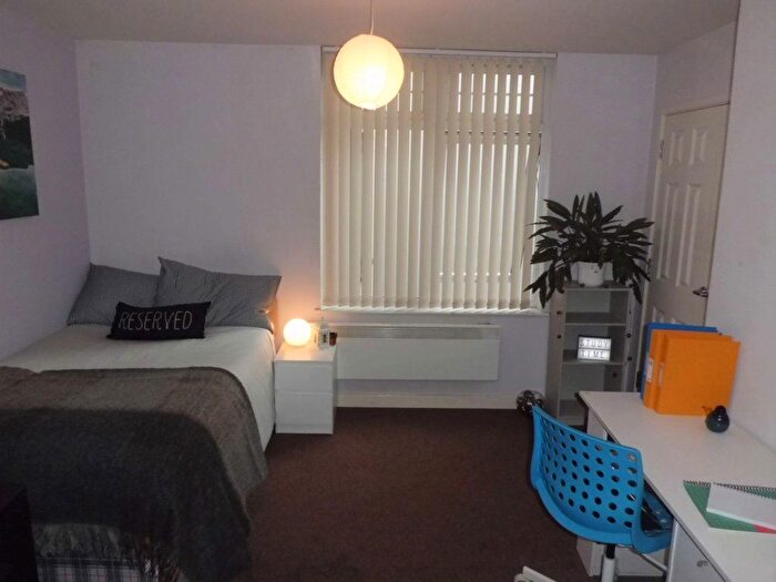 Studio To Rent In Bournbrook House, B29