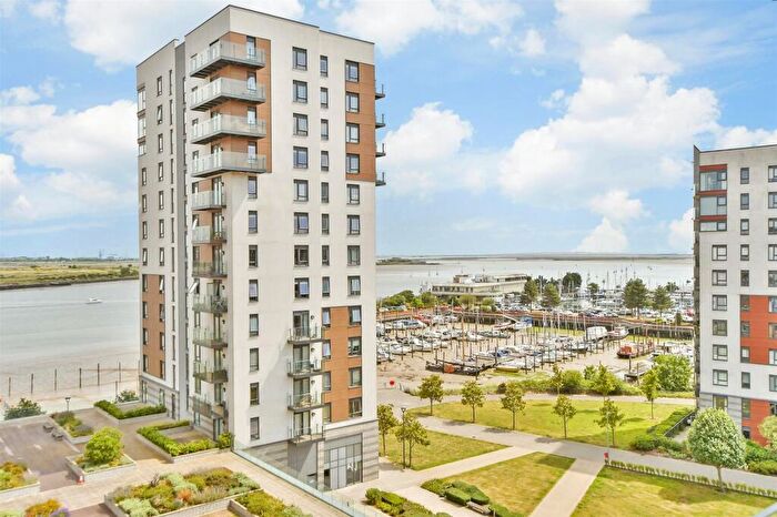 2 Bedroom Apartment For Sale In Pegasus Way, Gillingham, Kent, ME7