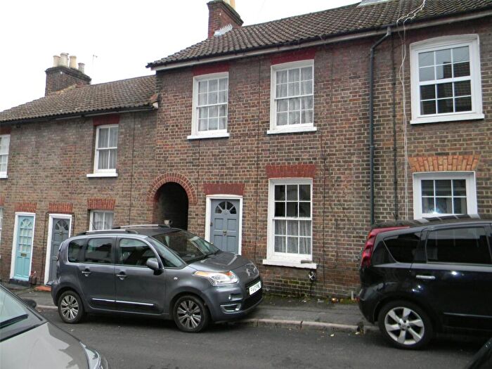 2 Bedroom Terraced House To Rent In Victoria Road, Berkhamsted., HP4