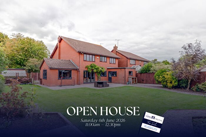 4 Bedroom Detached House For Sale In Lichen Close, Charnock Richard, PR7