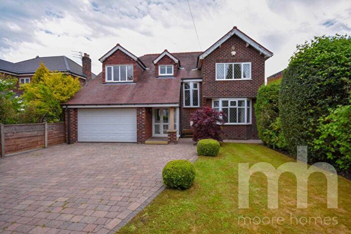 4 Bedroom Detached House To Rent In Chester Road, Hazel Grove, SK7