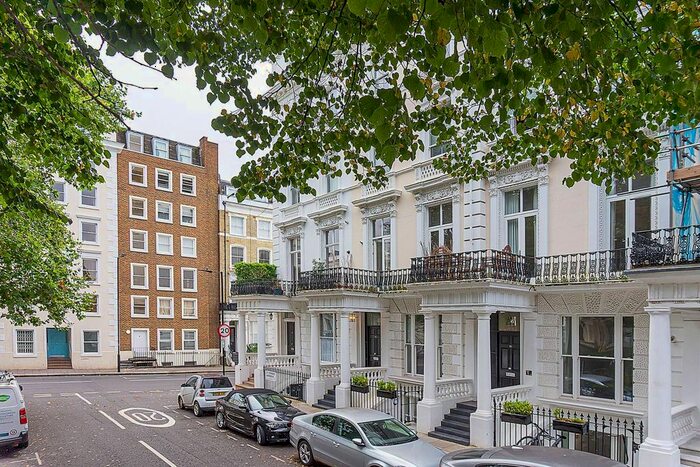 2 Bedroom Flat To Rent In Notting Hill, Notting Hill, London, W2