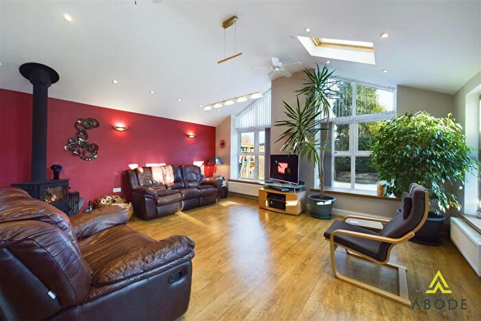 5 Bedroom Detached House For Sale In Cavendish Road, Tean, ST10